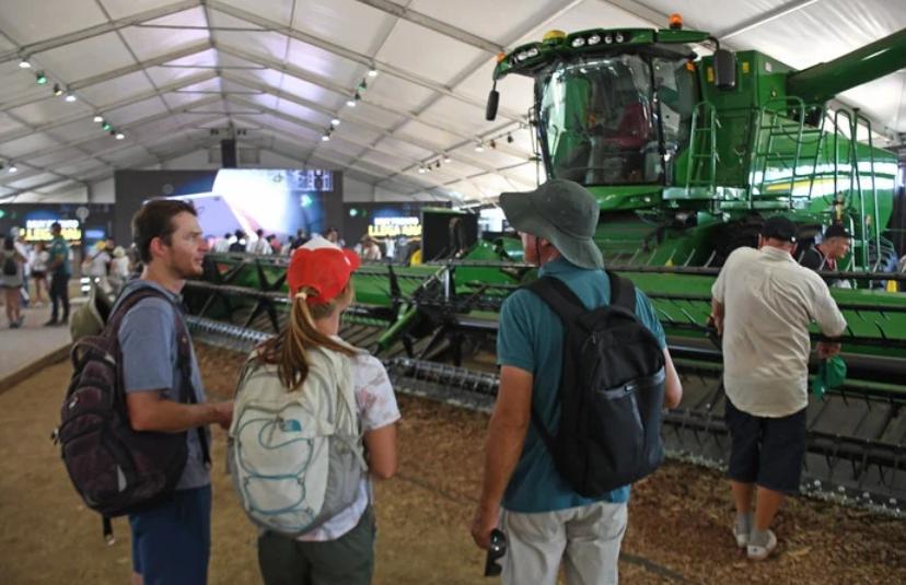 Stand de John Deere en Expoagro